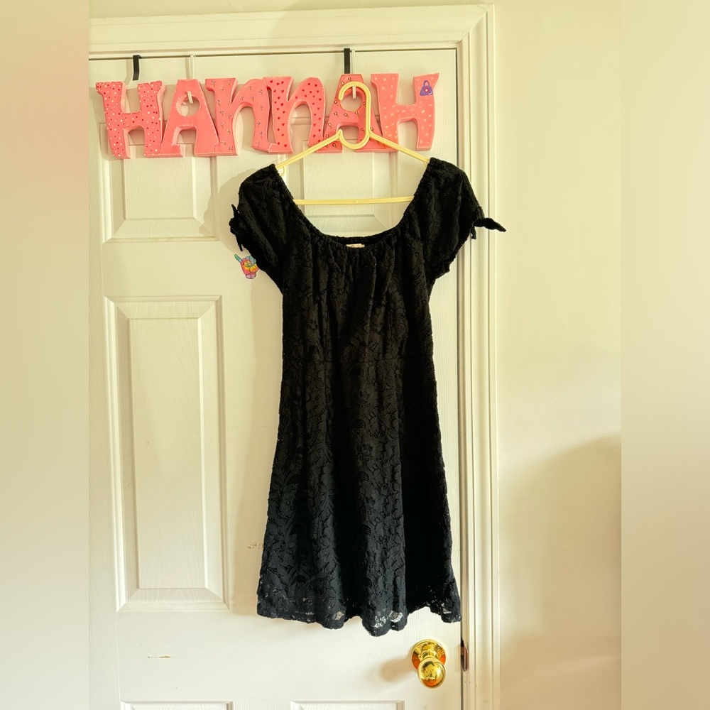 MOVING SALE - Hollister Co Black Lace Dress ✰ grunge // formal // downtown girl